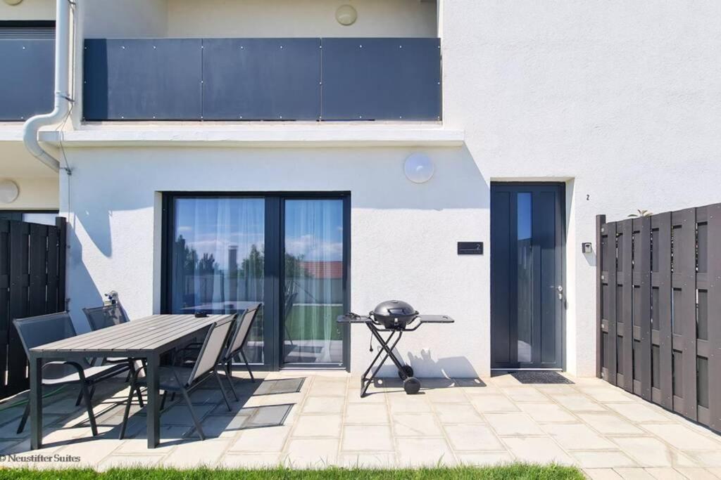 Family Suite Fertőmeggyes Kültér fotó